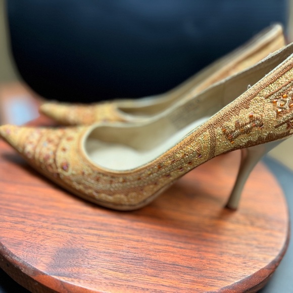 Nine West Tan/w gold Stiletto Heels with Laser-Cut Design - Picture 9 of 14